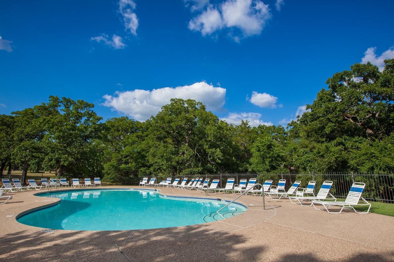 Lake Texoma Camping Resort Cabin 8 Willow Spring Luaran gambar